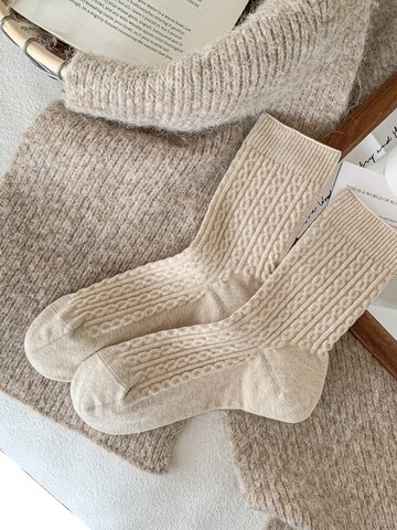Millo Socks 'Cosy Twist Mix' in Beige