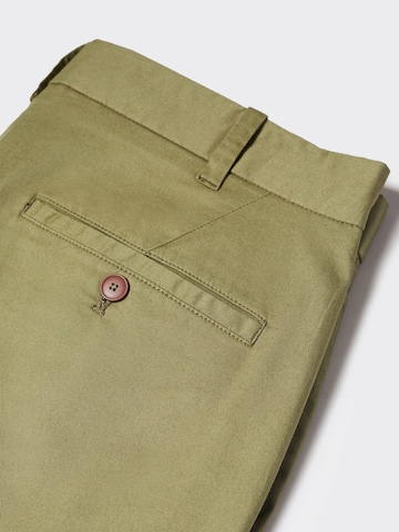 MANGO MAN Regular Chino Pants 'Gracia' in Green