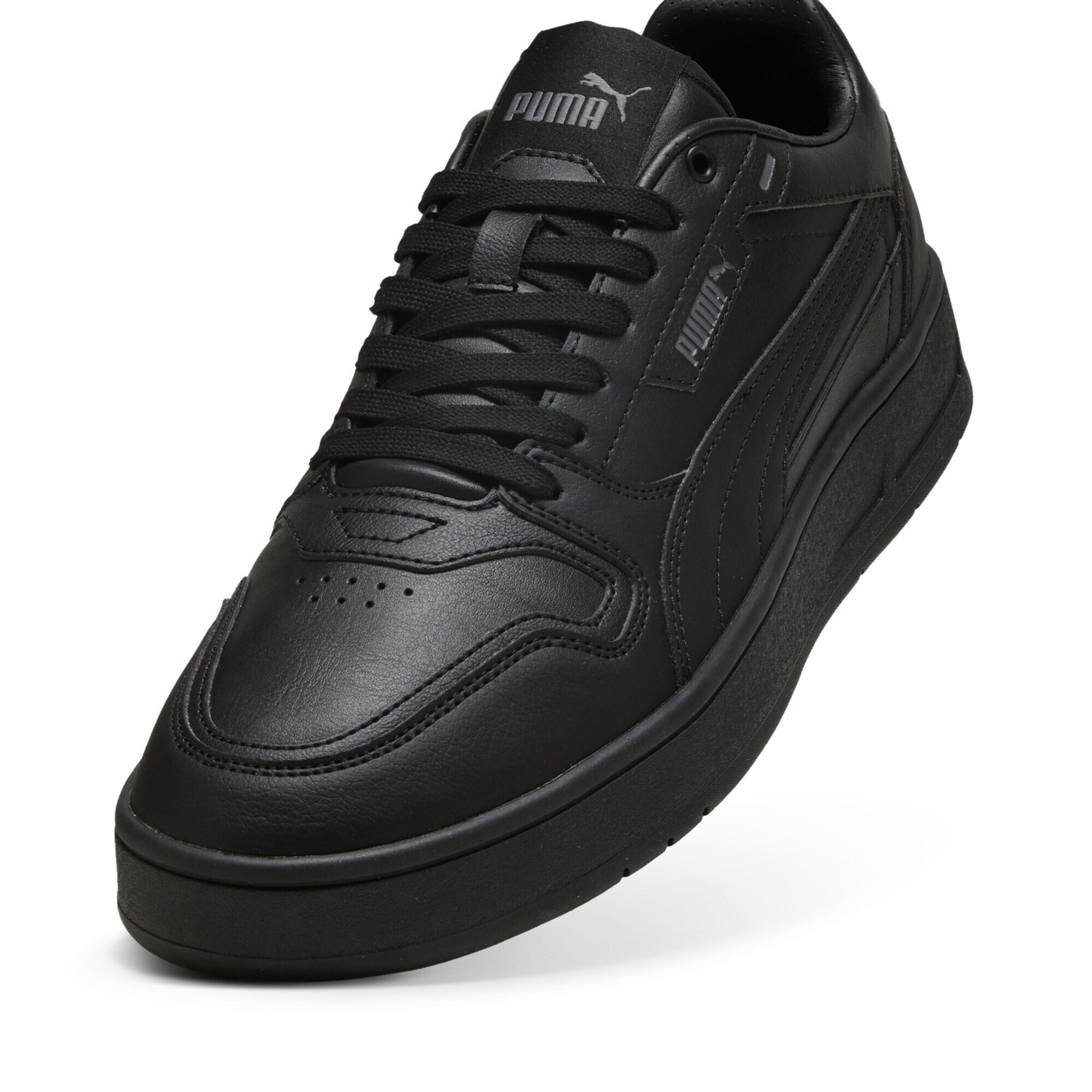 Baskets basses 'Classic' PUMA en noir