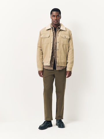 Next Обычный Брюки со складками в Зеленый