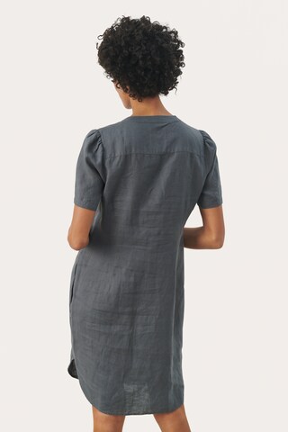 Robe Part Two en gris