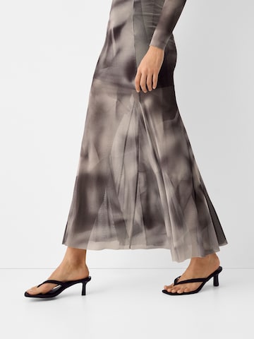 Bershka Kleid in Grau