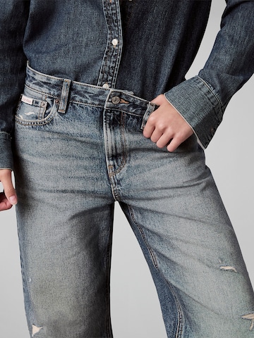 Calvin Klein Jeans Loosefit Jeans '90s' in Blauw