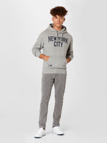 Superdry Sweatshirt in Grey