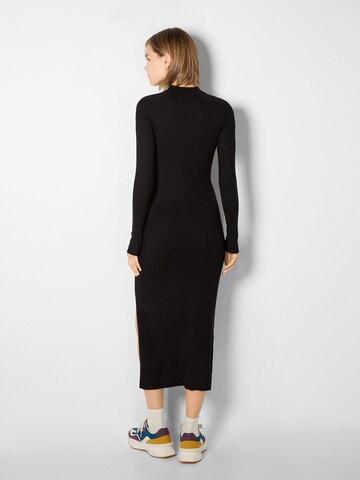 Bershka Kleid in Schwarz