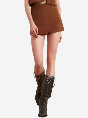 Gonna di Dilvin in beige: frontale