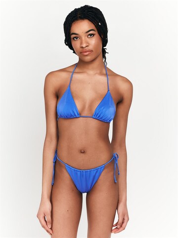 Lezu Triangel Bikinitop 'Lea' in Blauw: voorkant