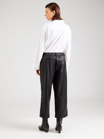 Wide leg Pantaloni di PRINCESS GOES HOLLYWOOD in nero