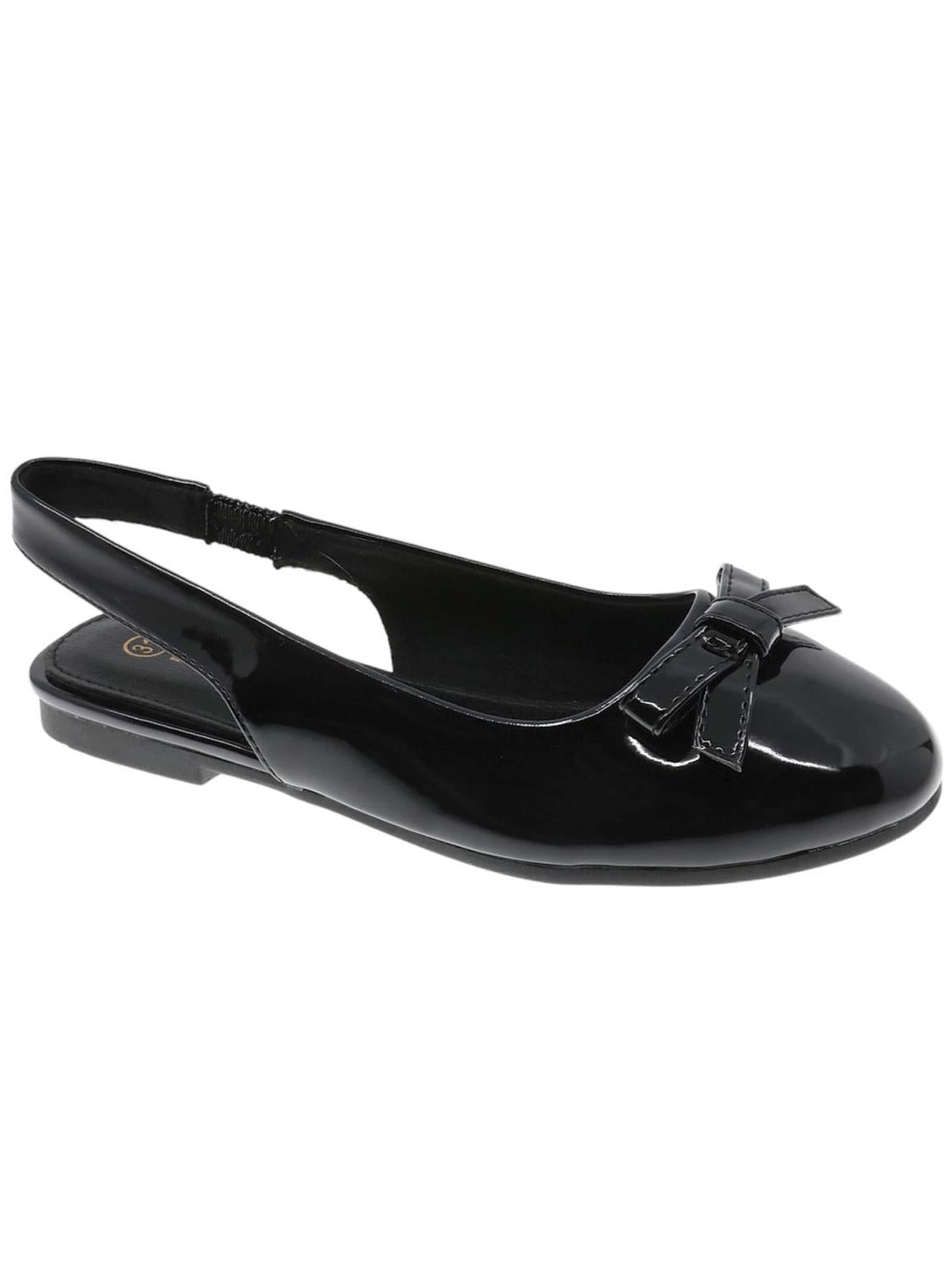 Ballerina di Beppi in nero: frontale