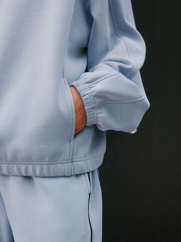 Next - Sudadera en azul