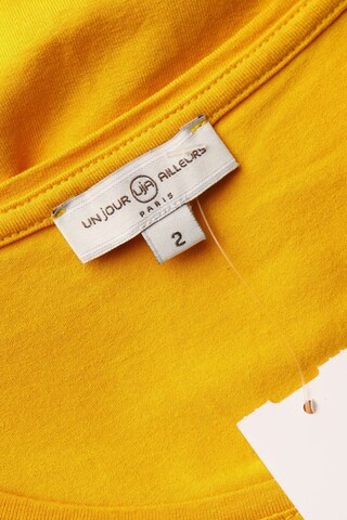 Un Jour Ailleurs Top & Shirt in S in Yellow