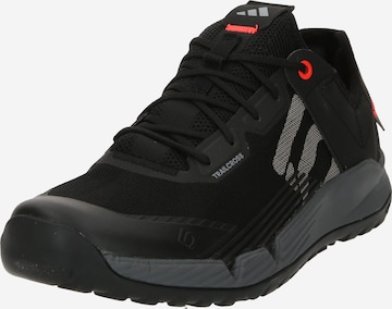 ADIDAS TERREX Ниски обувки '5.10 TRAILCROSS' в черно: отпред