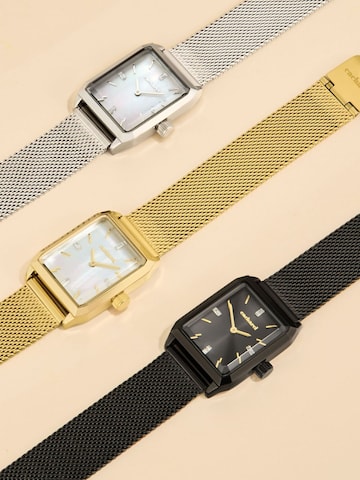 Cacharel Analog Watch in Black