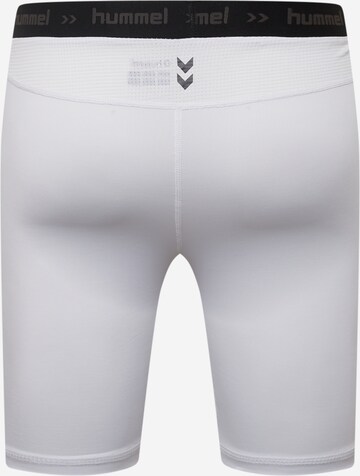 Skinny Pantalon de sport Hummel en blanc