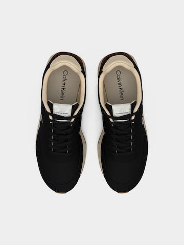 Calvin Klein Rövid szárú sportcipők 'RETRO RUNNER ESS' - fekete