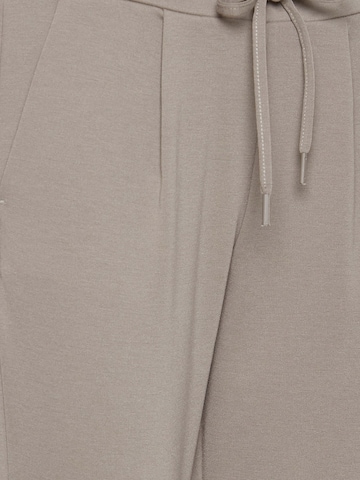 Slimfit Pantaloni con pieghe 'KATE' di ICHI in grigio