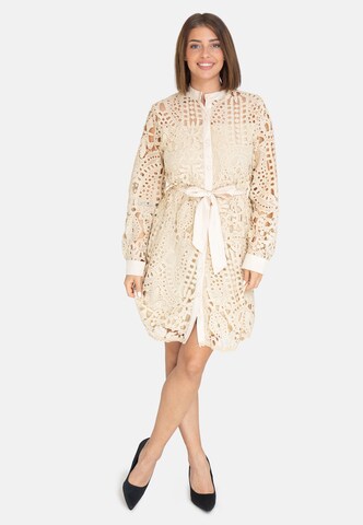 Robe Elara en beige : devant