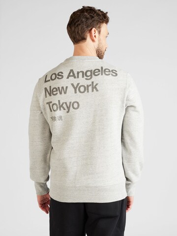 Superdry - Sweatshirt 'CITY' em cinzento: frente