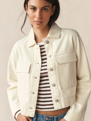 Geacă de primăvară-toamnă de la Next pe bej