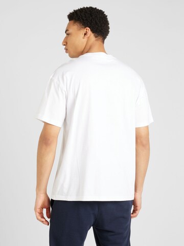 Nike Sportswear T-shirt i vit