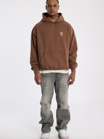 YSPT Studio Sweatshirt 'DUSTY MOCHA' in Brown