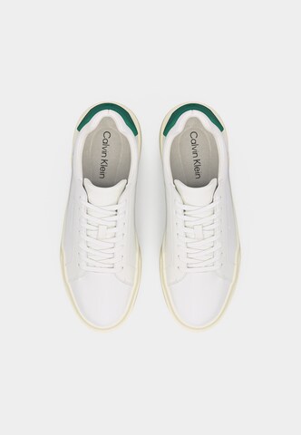 Calvin Klein Sneaker in Weiß