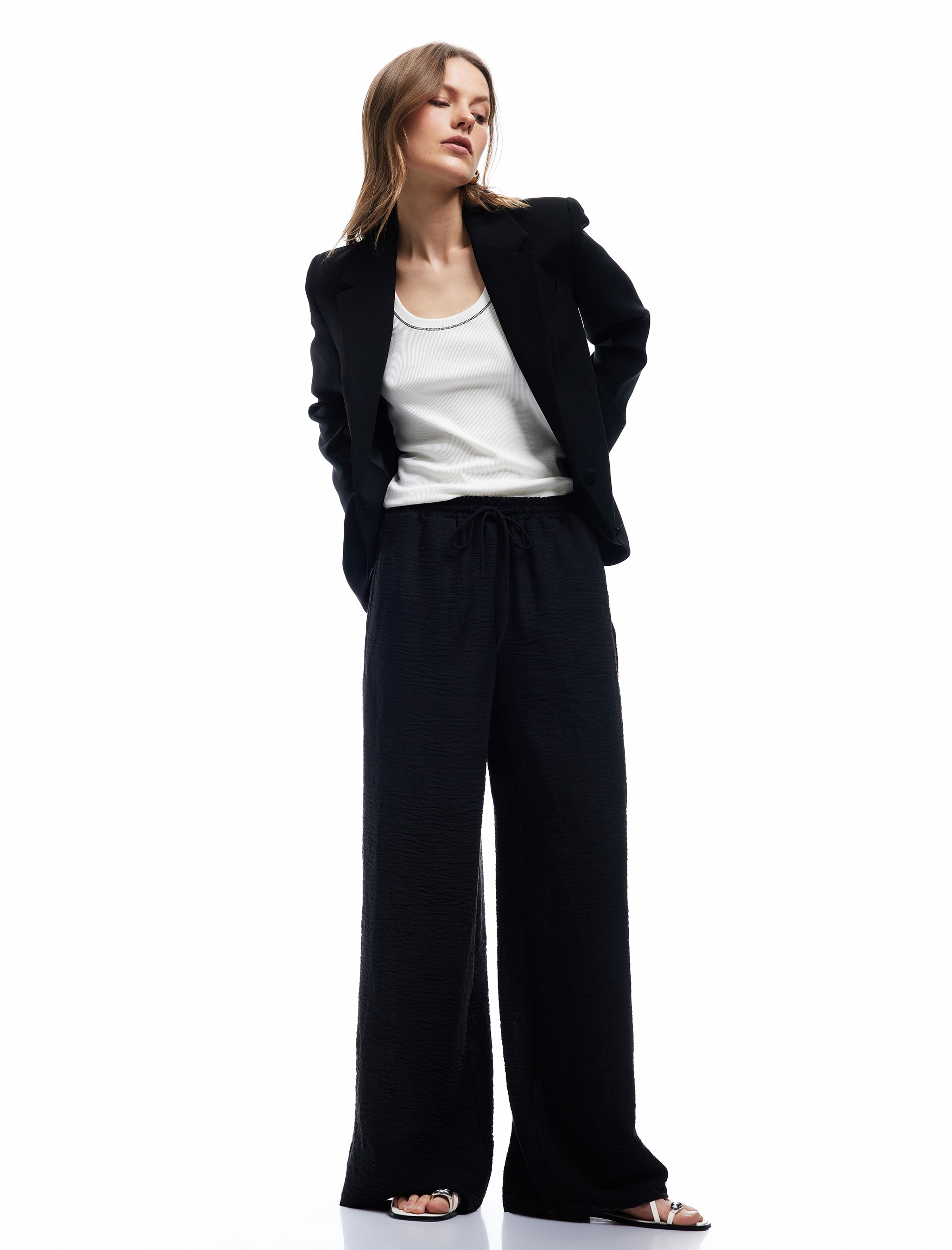 Koton Wide leg Trousers in Black