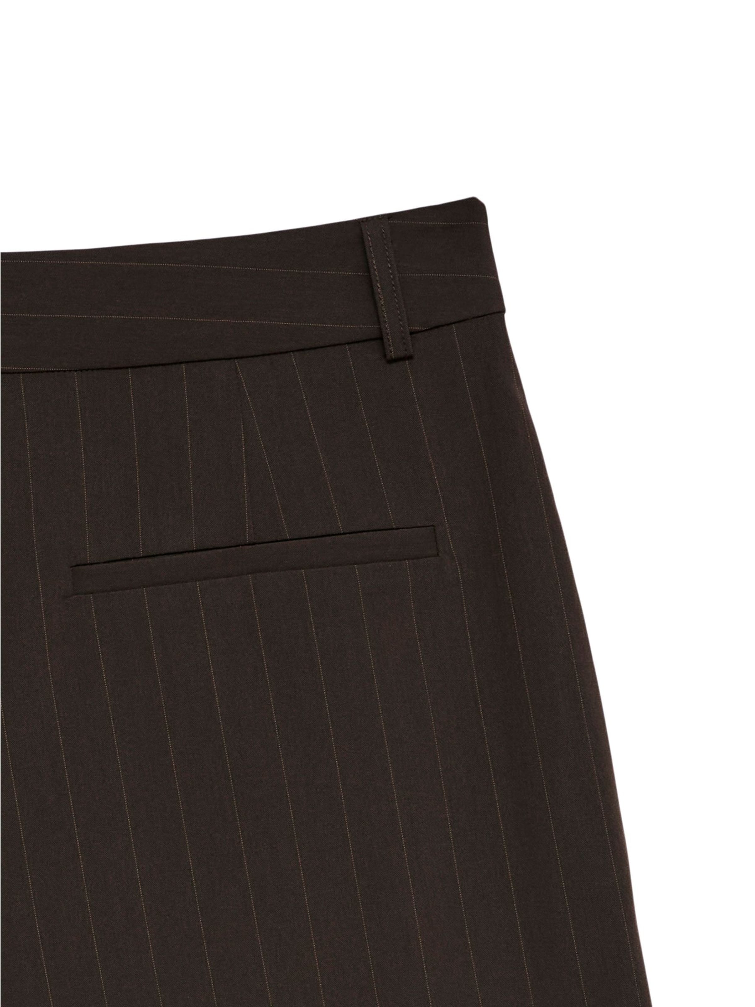 Tapered Pantaloni con pieghe 'VMTexas' di VERO MODA in marrone