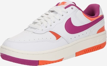 Nike SportswearNiske tenisice 'Gamma ForceE' - bijela boja: prednji dio