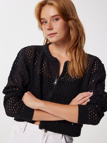 Happiness İstanbul Kofta i svart