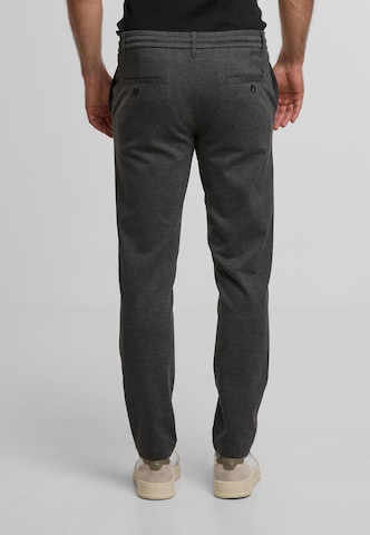 Regular Pantalon à pince 'Zeddi' INDICODE JEANS en gris