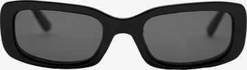 Lunettes de soleil Pull&Bear en noir : devant