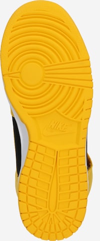 Sneaker alta 'Dunk' di Nike Sportswear in giallo