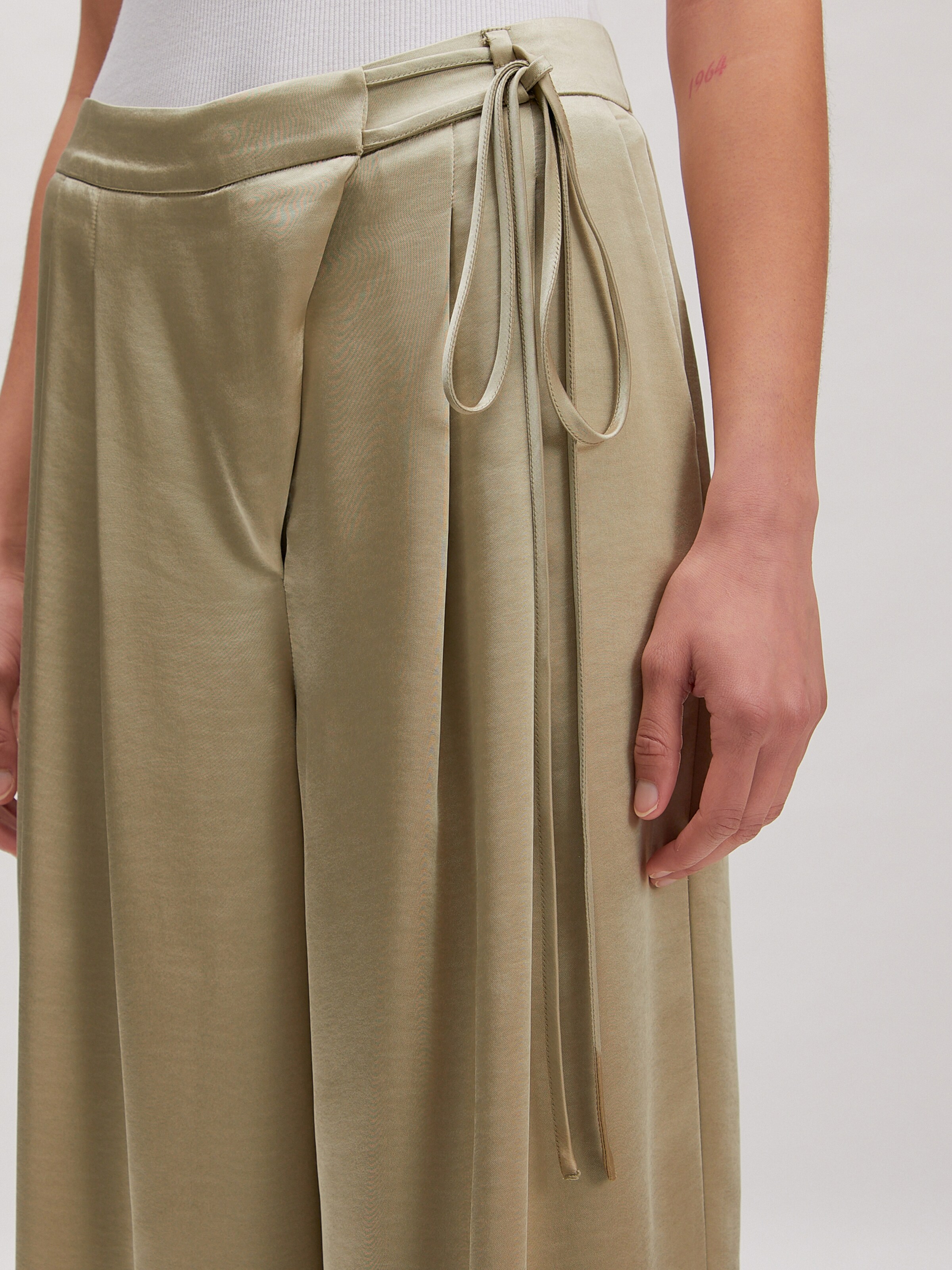 Bandplooibroek 'Katie'