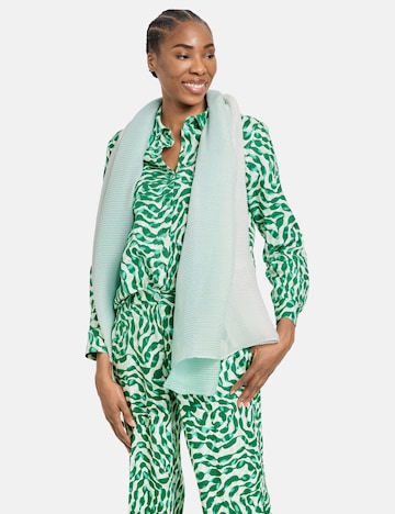 GERRY WEBER Scarf in Green: front