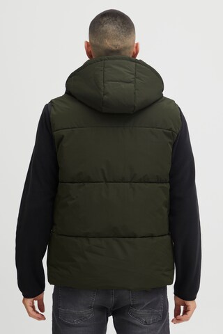 11 Project Vest in Green