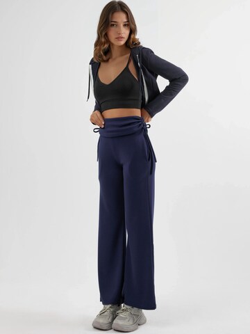 Hiccup - Regular Calças em azul