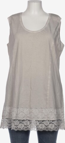Tredy Top & Shirt in 4XL in Grey: front