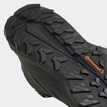 ADIDAS TERREX - Botas 'Free Hiker 2.0' en negro