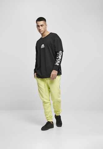 SOUTHPOLE Loose fit Pants in Yellow