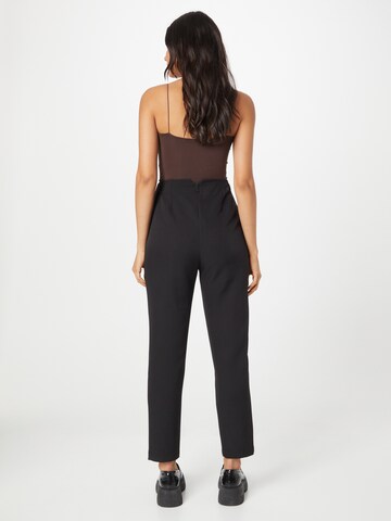 Coupe slim Pantalon 'Ronja' ABOUT YOU en noir