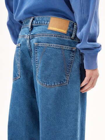 ARMEDANGELS Loosefit Jeans 'Jaameo' in Blauw