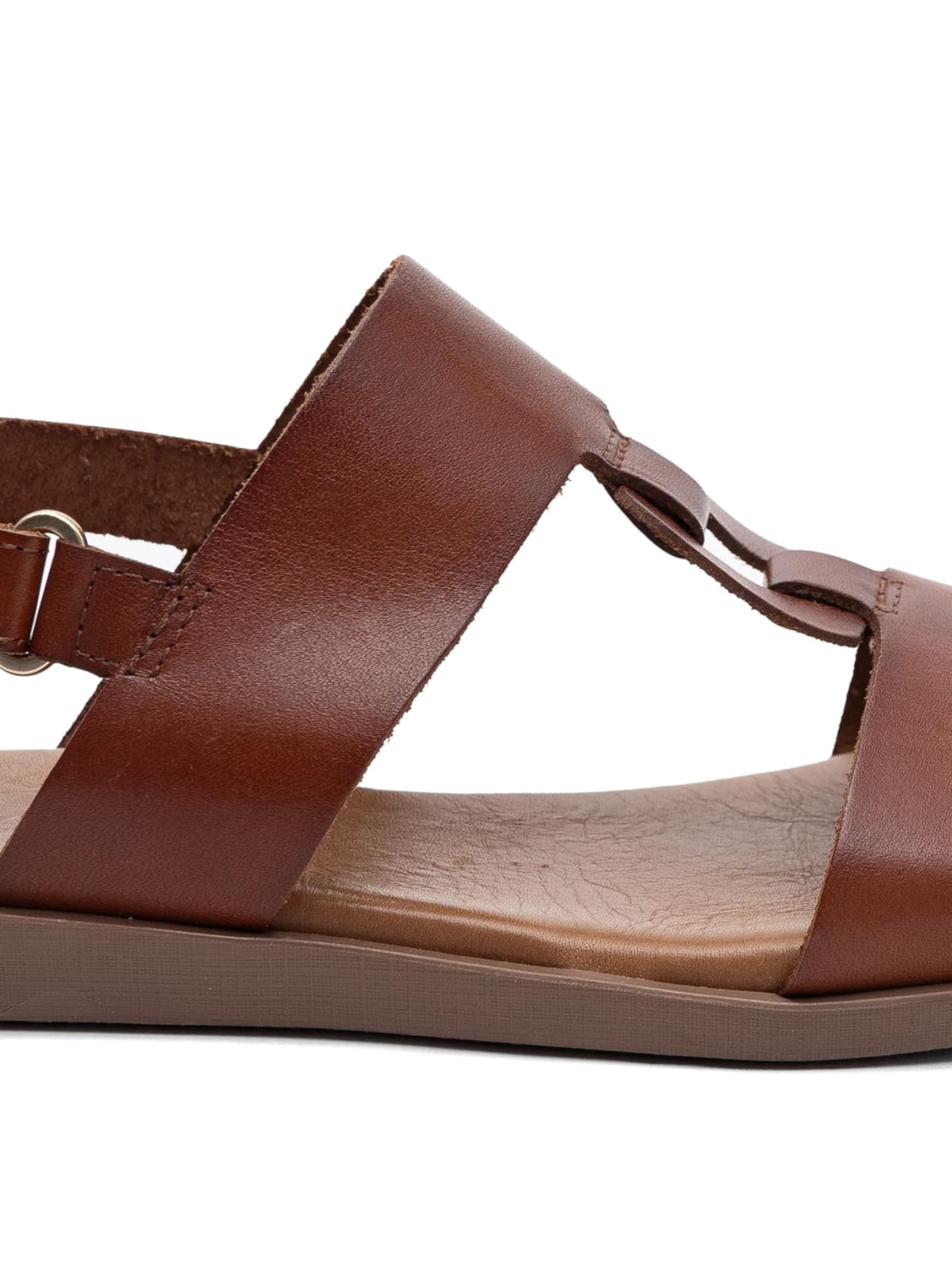 Maciejka Sandal 'E7403-29/00-0' in Brown