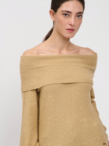 Influencer Sweter w kolorze beżowy