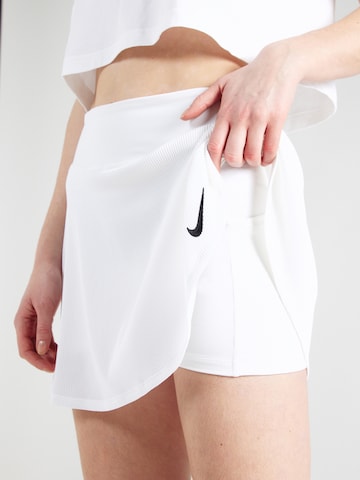 NIKE Spódnica sportowa w kolorze biały