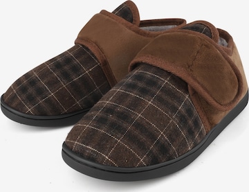 Tiestra Slippers 'TIESTRA Slipper Boots Warm Felt Slippers Wide Fit Winter Cosy Fur House Shoes Non Slip for Indoor & Outdoor Women's Bootie Slippers' in Brown: front