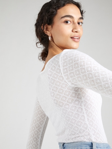 Monki Shirt in White