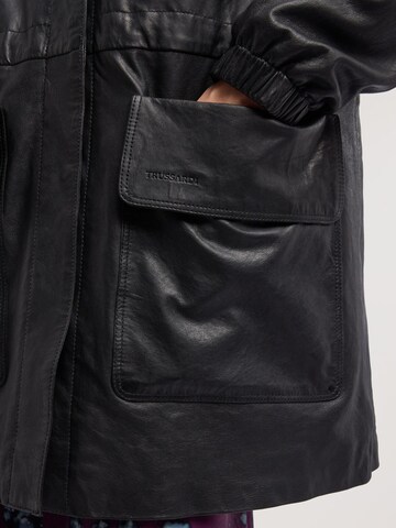 Trussardi - Abrigo de invierno en negro