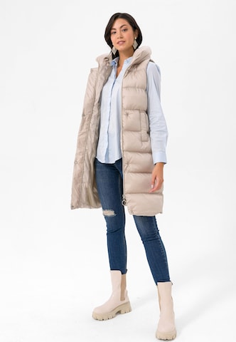 Gilet di Jimmy Sanders in beige