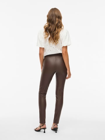VILA Slimfit Broek in Bruin